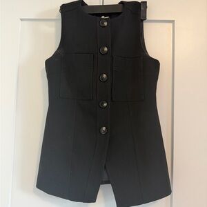 Aligne Black Sleeveless Button-Up Vest
